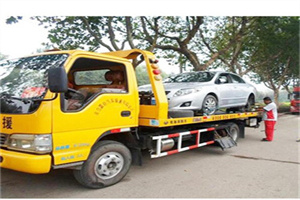 电白附近24小时汽车拖车服务热线