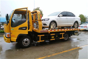 电白附近拖车救援24小时服务热线